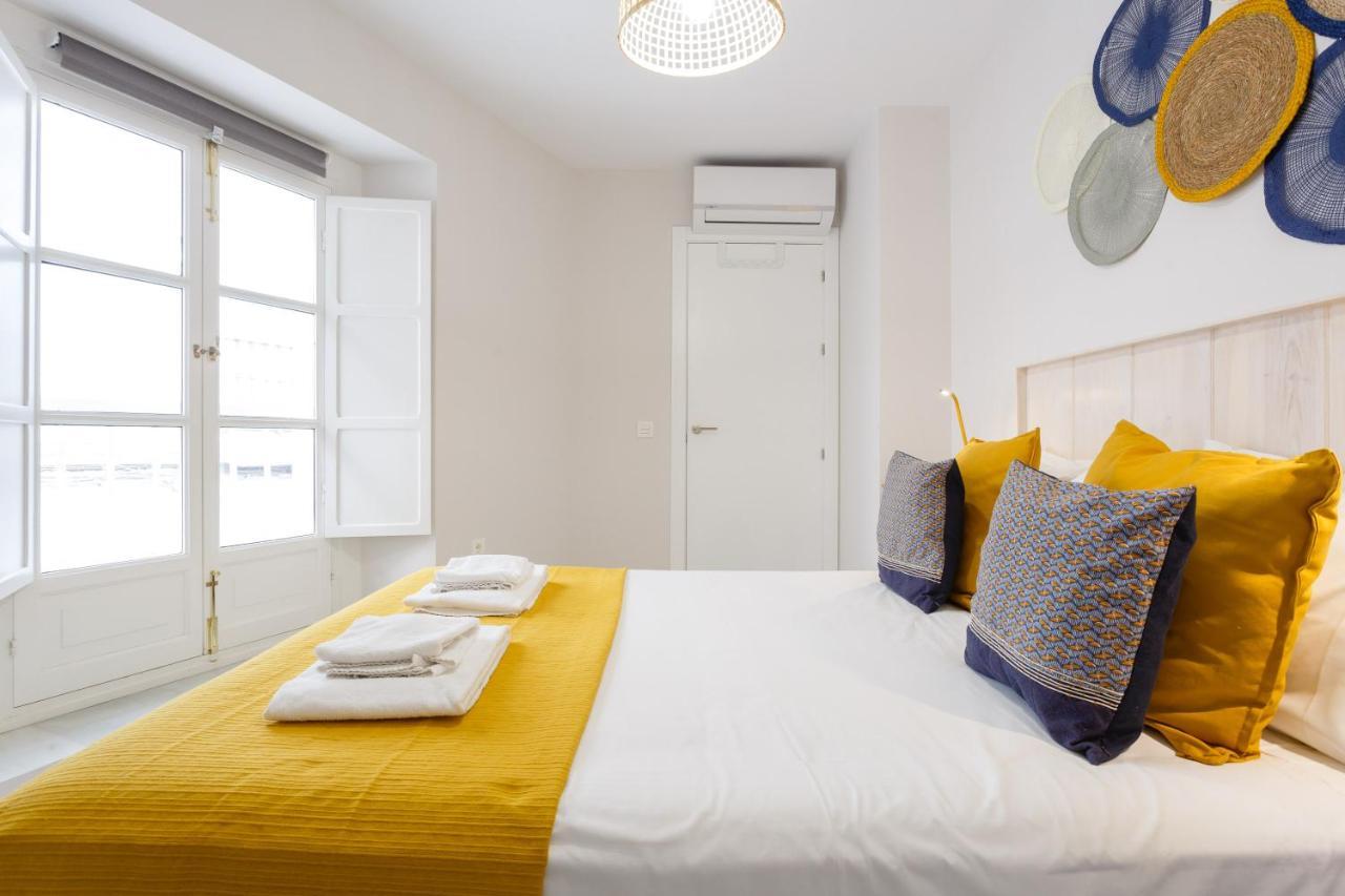 Apartamento El Noble By Cadiz4Rentals Екстер'єр фото